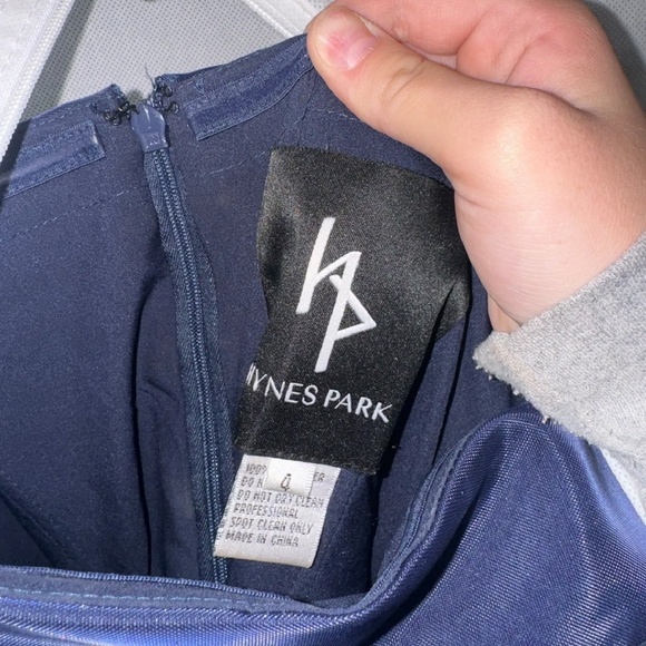 Hynes Park Dress - Picture 4 of 4